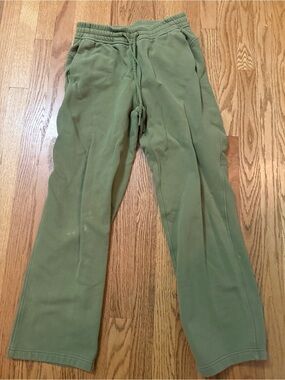 Woman’s Lululemon Olive Green Fleece Jogger Pants